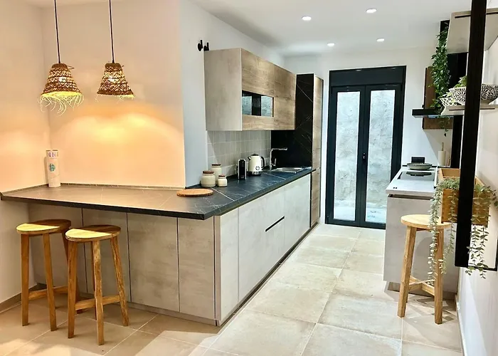 Casa Lucia بيت للعطل